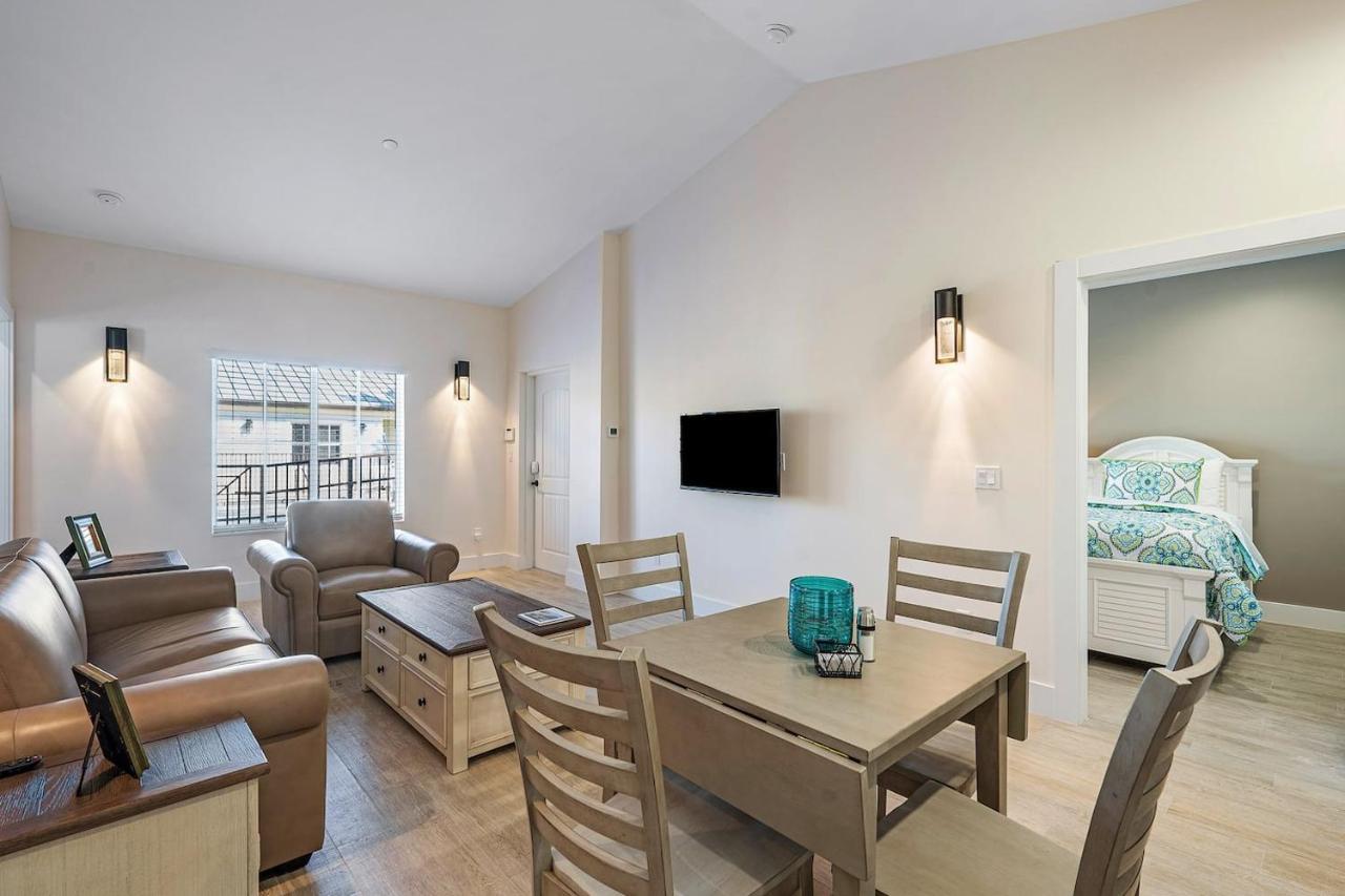Bermuda Bungalows  West Palm Beach Bagian luar foto