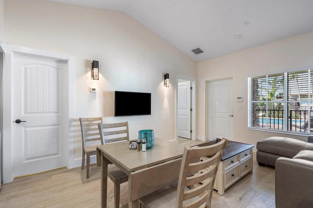 Bermuda Bungalows  West Palm Beach Bagian luar foto