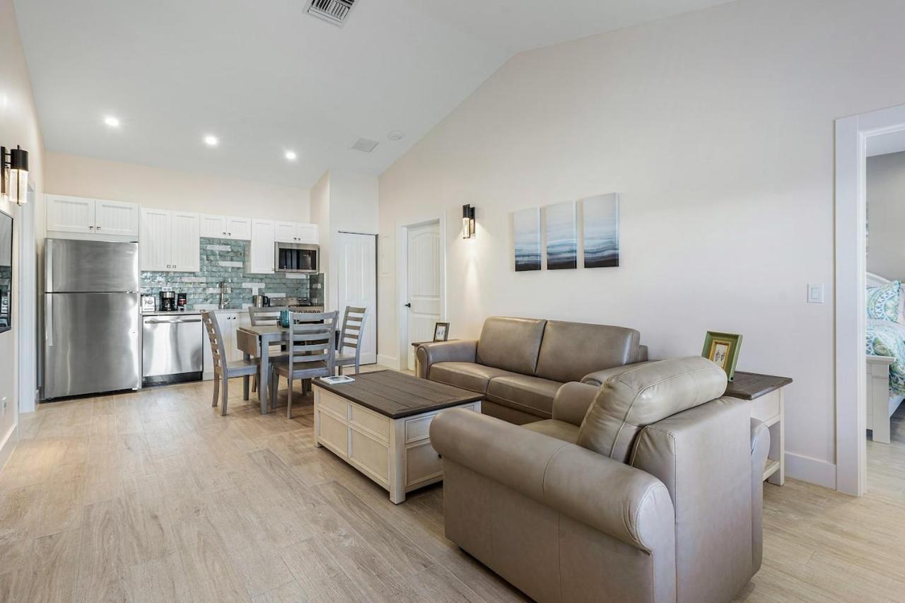 Bermuda Bungalows  West Palm Beach Bagian luar foto